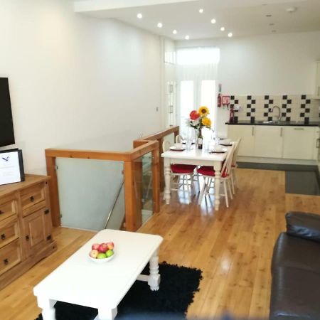 Spacious, Ground Floor, 2 Bedroom Apartment, Uplands, סוואנסי מראה חיצוני תמונה