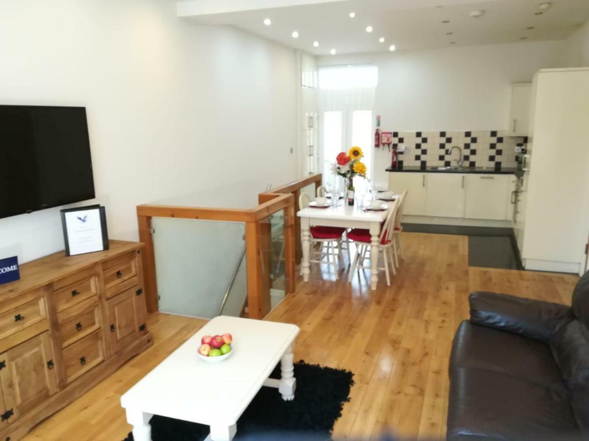 Spacious, Ground Floor, 2 Bedroom Apartment, Uplands, סוואנסי מראה חיצוני תמונה