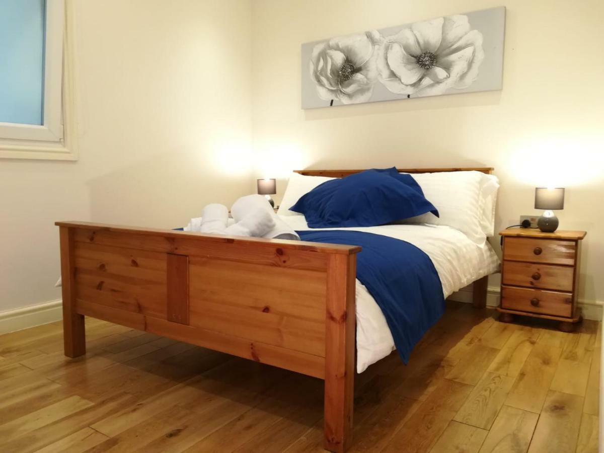 Spacious, Ground Floor, 2 Bedroom Apartment, Uplands, סוואנסי מראה חיצוני תמונה